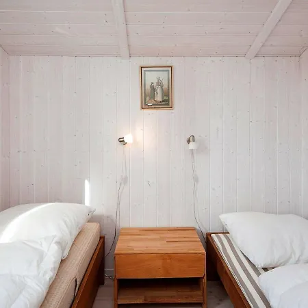 Three-bedroom Holiday In Hébergement de vacances *