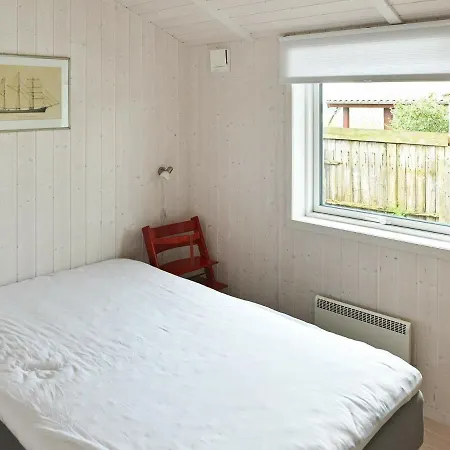 Hébergement de vacances Three-bedroom Holiday In *
