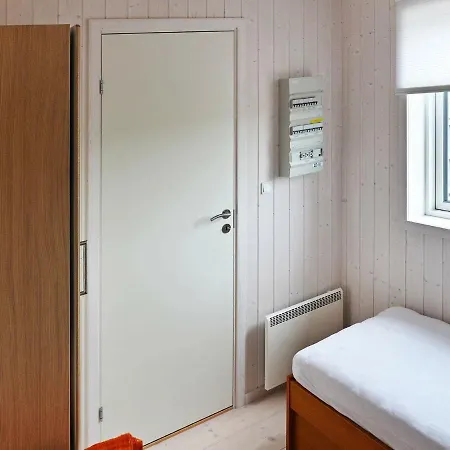 Hébergement de vacances Three-bedroom Holiday In *